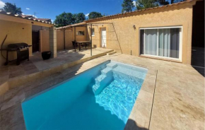 Lovely Home In Connaux With Kitchen